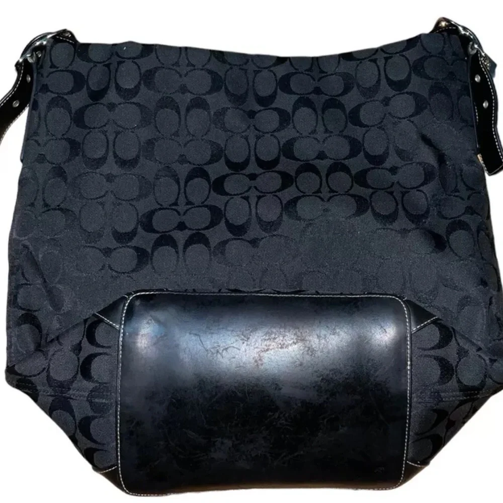 *vintage* Coach Large Black Tote - Picture 2 of 5